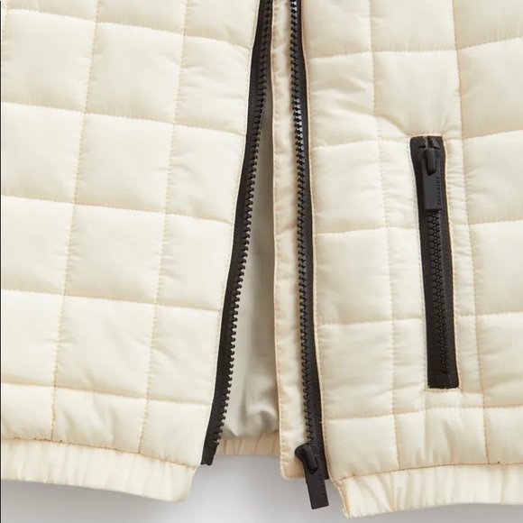 Zara kids square quilted puffer vest with high collar - Picture 5 of 7